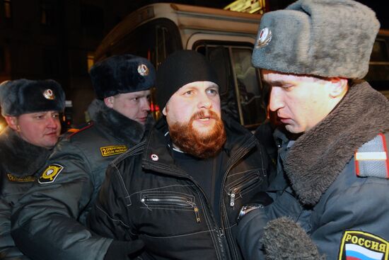 About 10 rioters detained outside Tretyakovskaya metro station