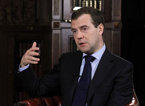 Dmitry Medvedev gives interview to Vedomosti newspaper