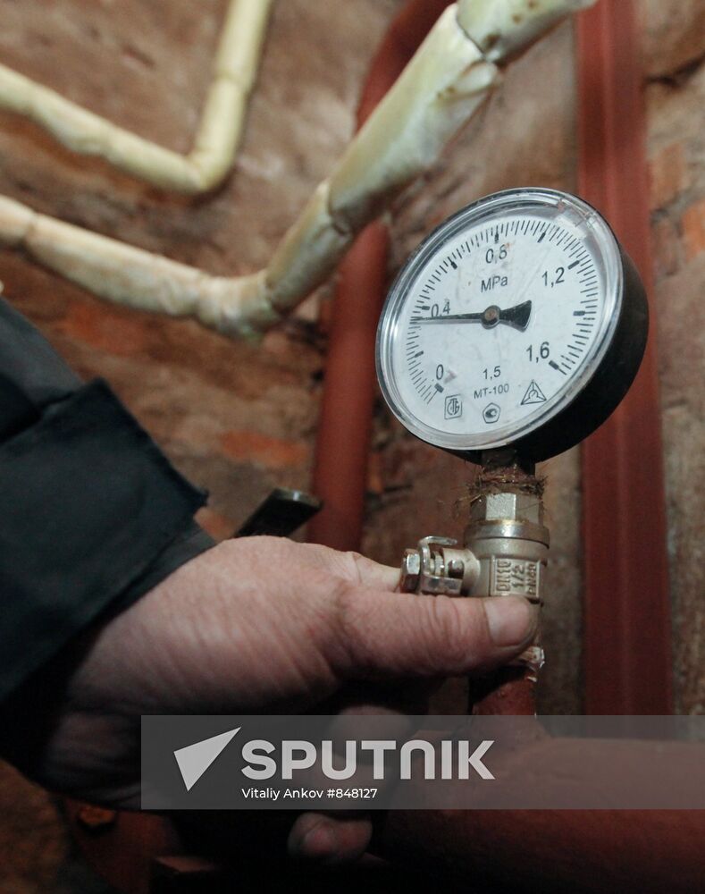 Heating system manometer