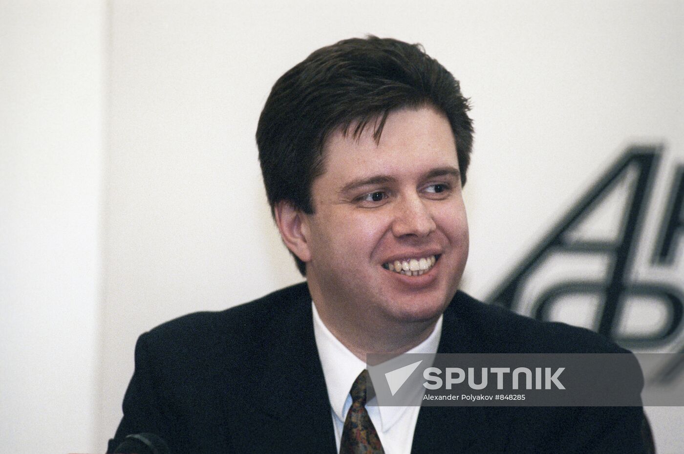 Lawyer Dmitry Yakubovsky at news conference