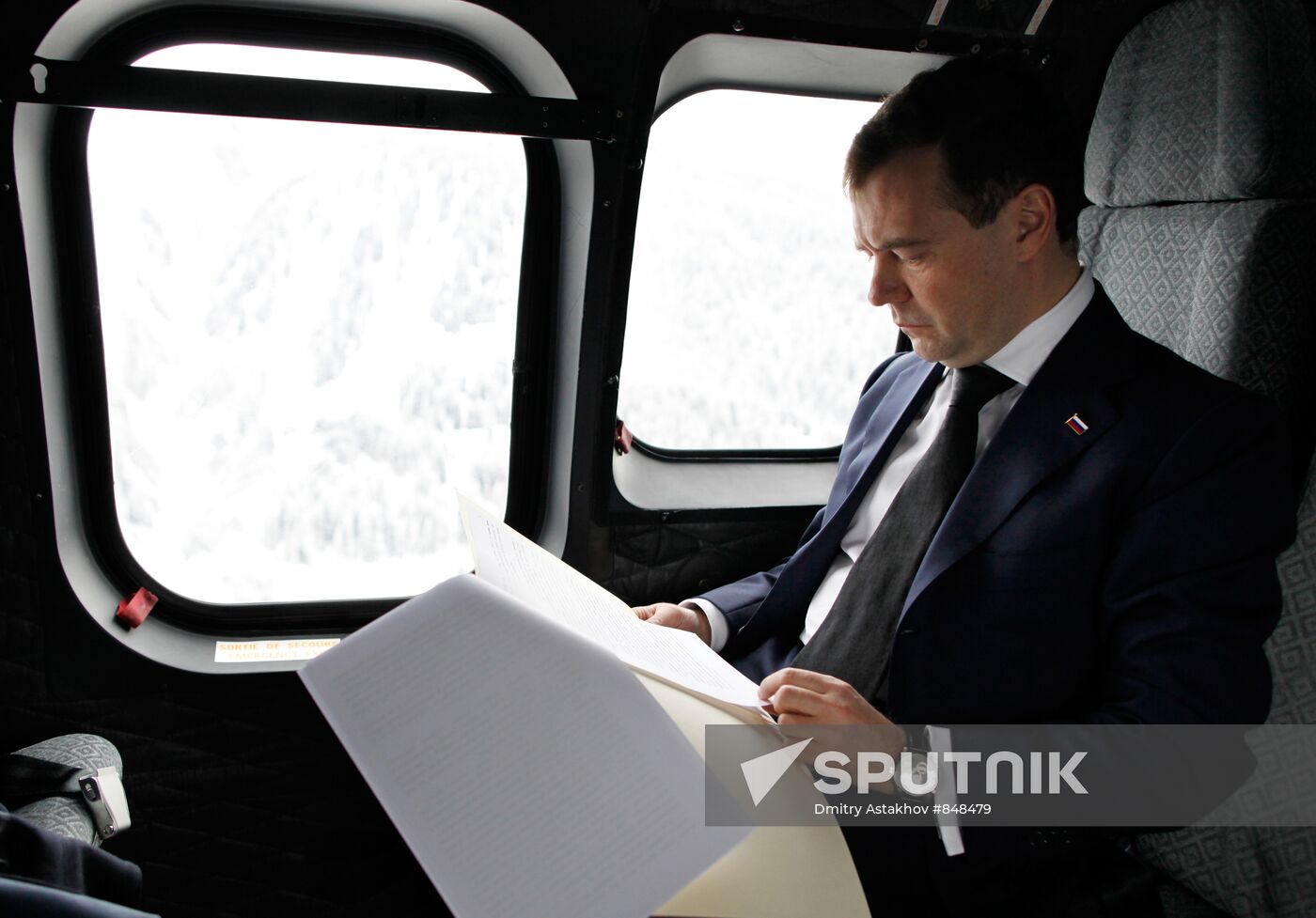Dmitry Medvedev arrives in Switzerland to attend Economic Forum