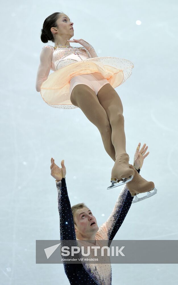Vera Bazarova and Yury Larionov