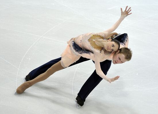 Vera Bazarova and Yury Larionov
