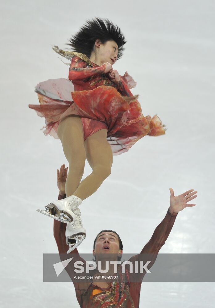 Yuko Kawaguchi and Alexaner Smirnov