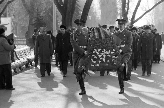 Flowers laid to Eternal Flame