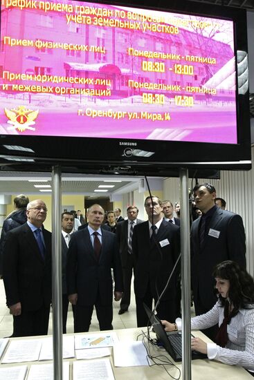 Vladimir Putin visits Orenburg