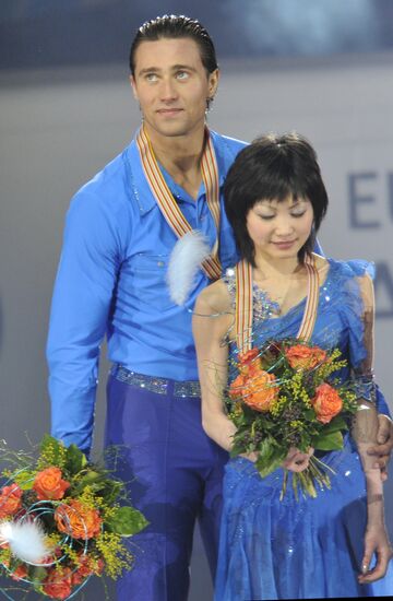 Yuko Kawaguchi and Alexander Smirnov