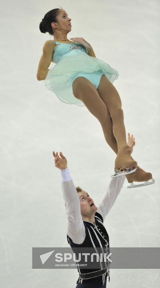 Vera Bazarova and Yuri Larionov