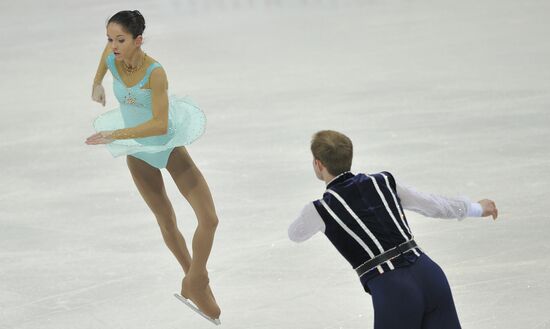 Vera Bazarova and Yuri Larionov