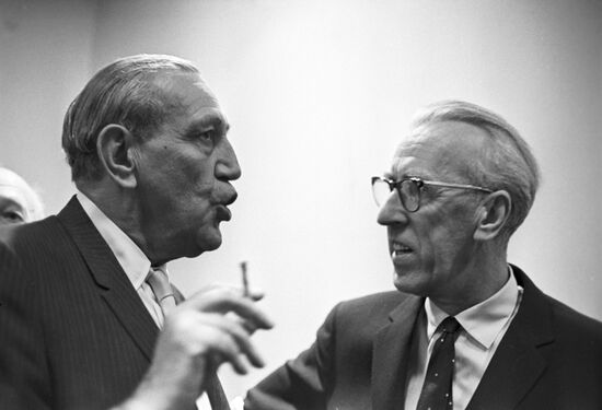 Cellist Grigory Pyatigorsky and composer Dmitry Kabalevsky