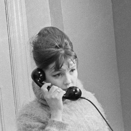 Poet Bella Akhmadulina