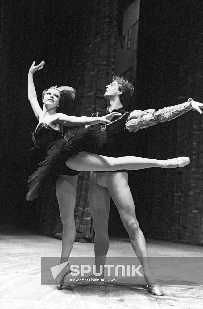Margarita Drozdova and Vadim Tedeyev