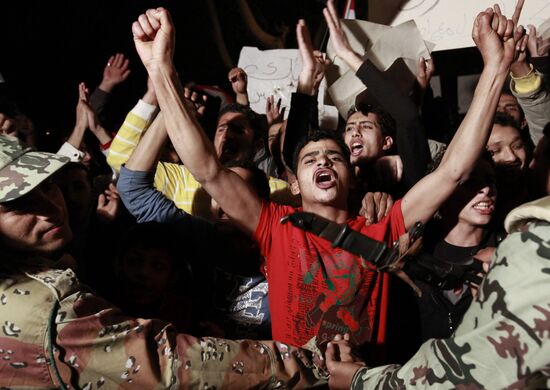 Rally in support of president Hosni Mubarak