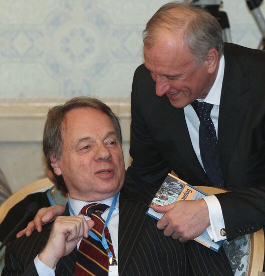 Oleg Poptsov, Gennady Burbulis