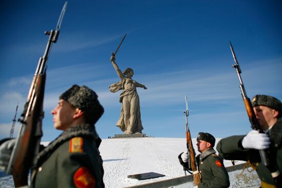 Memorial event marks 68 years since Battle of Stalingrad