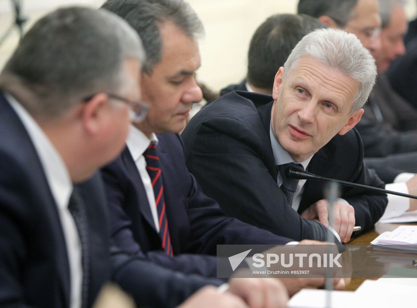 Andrei Belyaninov, Sergei Shoigu and Andrei Fursenko