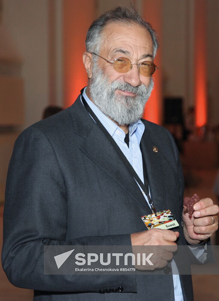 Artur Chilingarov