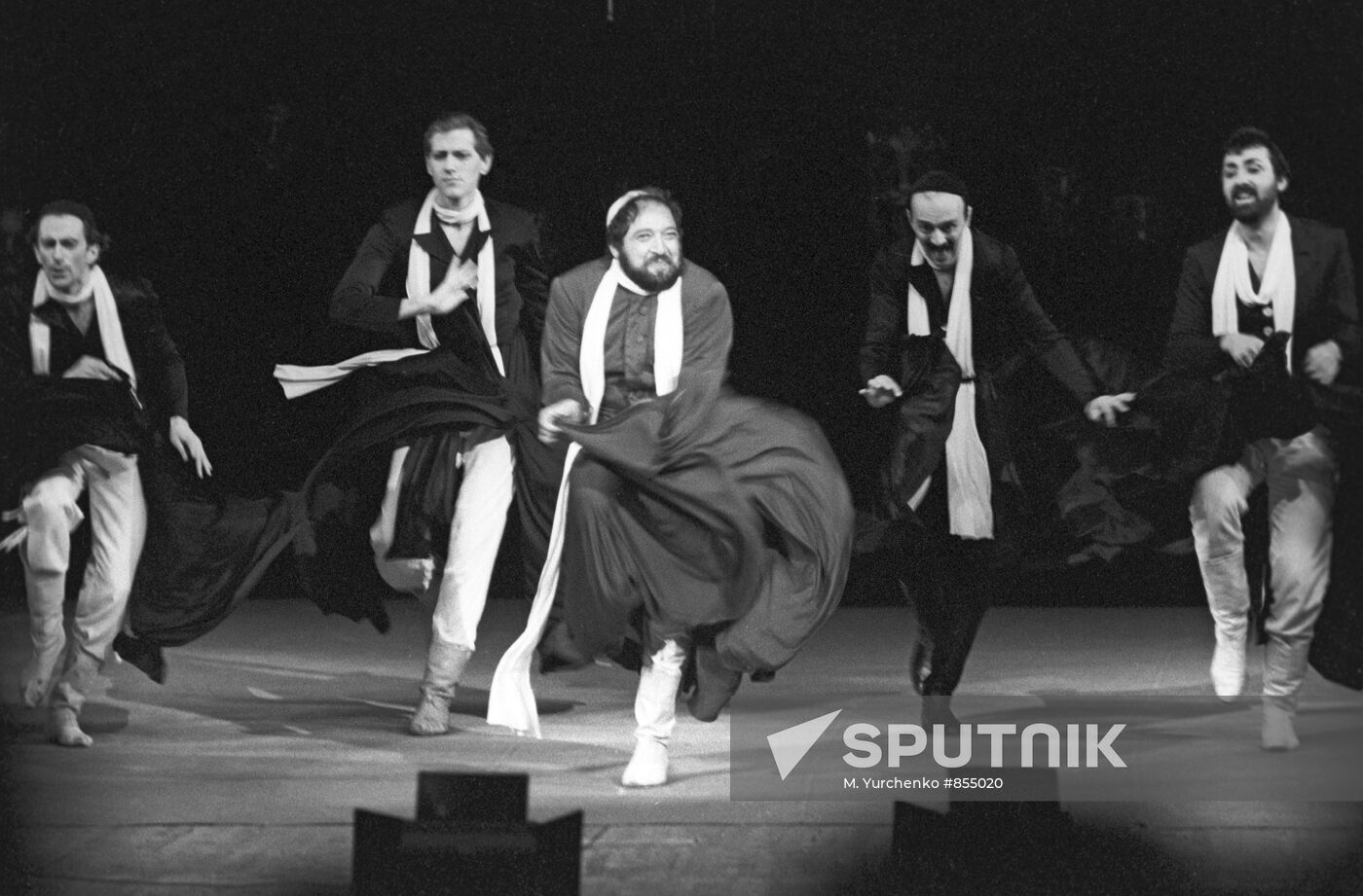 Scene of play "All Together Now"