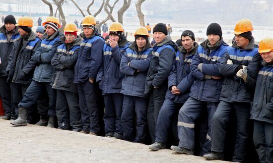 Migrant workers in Maritime Territory