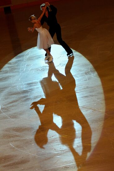 Yevgeniya Kosygina and Nikolai Moroshkin