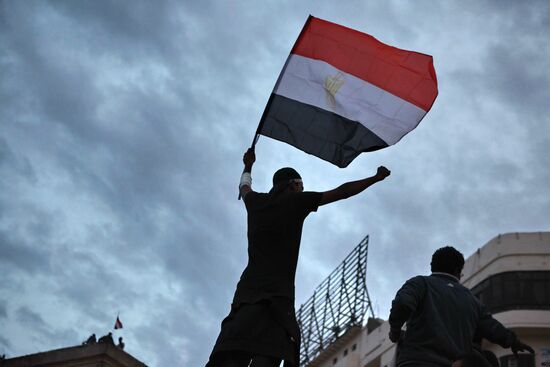 Crisis in Cairo