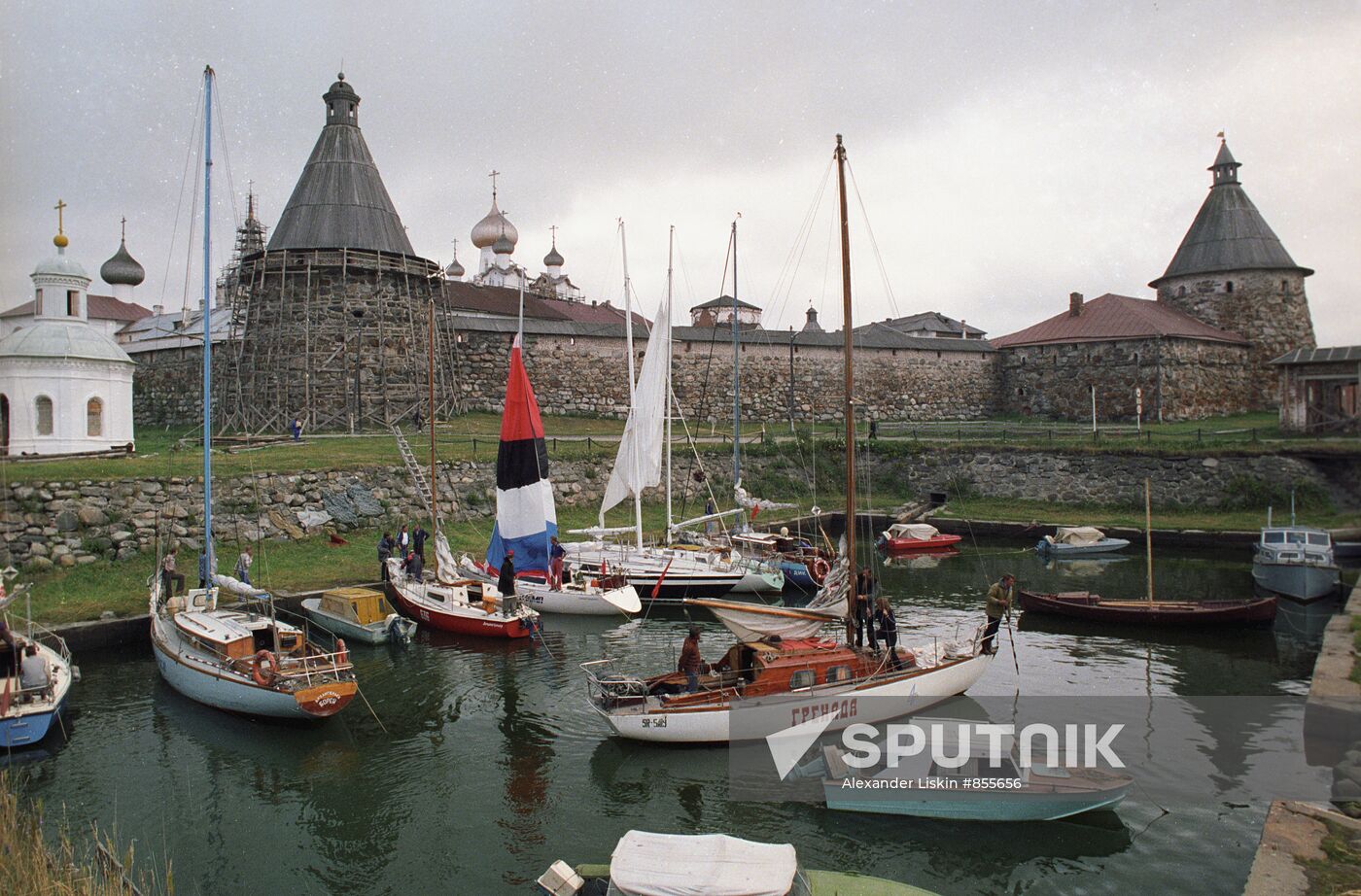 Dry dock