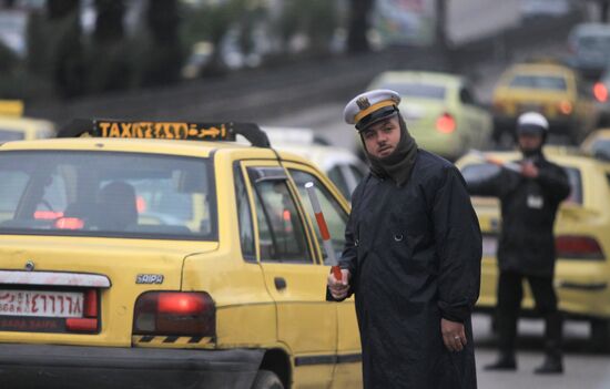 Syrian police on alert in Damascus