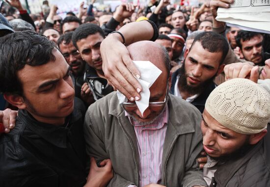 Protests continue in Cairo, Egypt