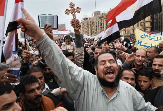 Protests continue in Cairo, Egypt