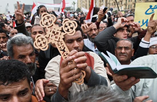 Protests continue in Cairo, Egypt