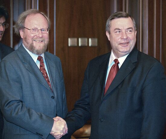 Gennady Seleznyov and Wolfgang Thierse