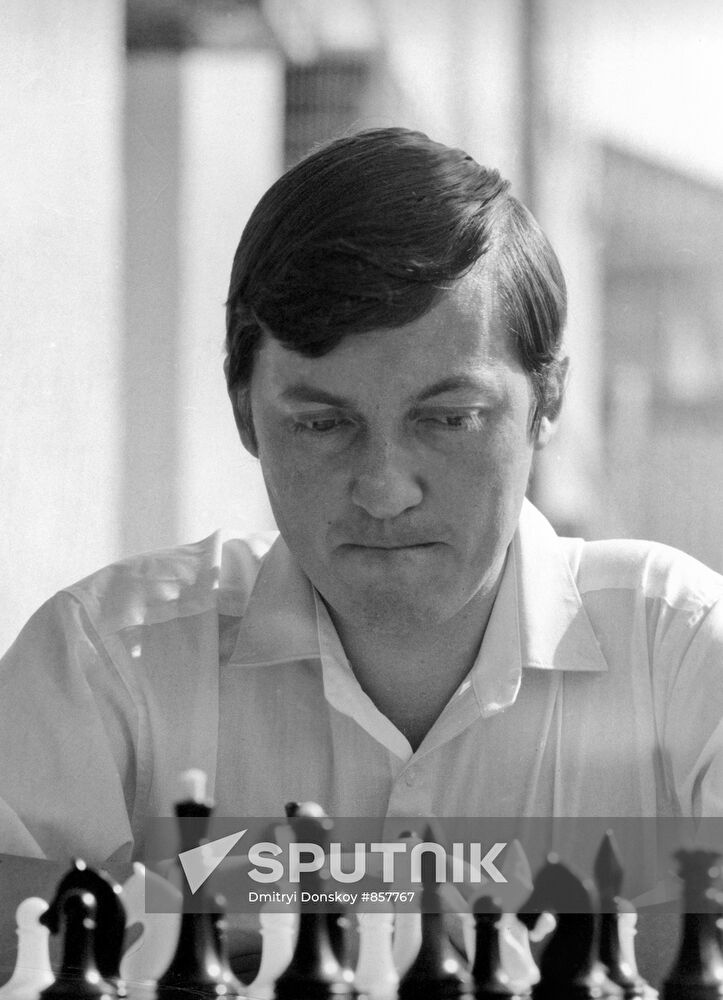 🔥 Anatoly Karpov, 12th world champion : Bossfight