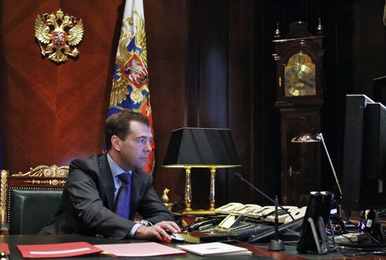 Dmitry Medvedev, Anatoly Serdyukov and Viktor Basargin