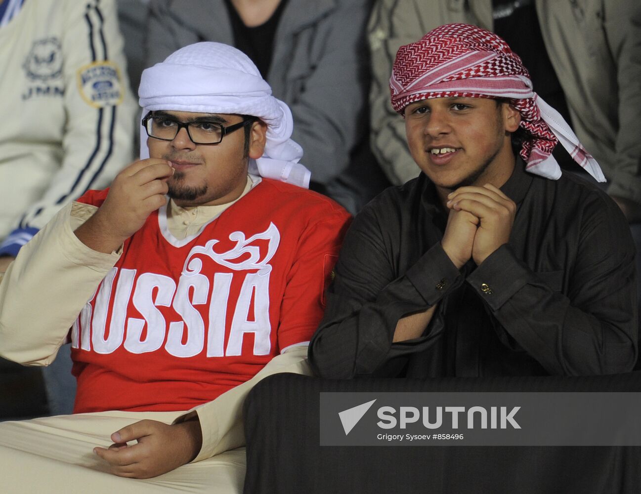 Russia, Iran face off in football friendly