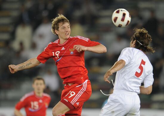 Russia, Iran face off in football friendly