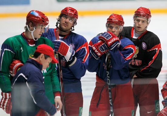 Ice Hockey. Russia national team holds Open day