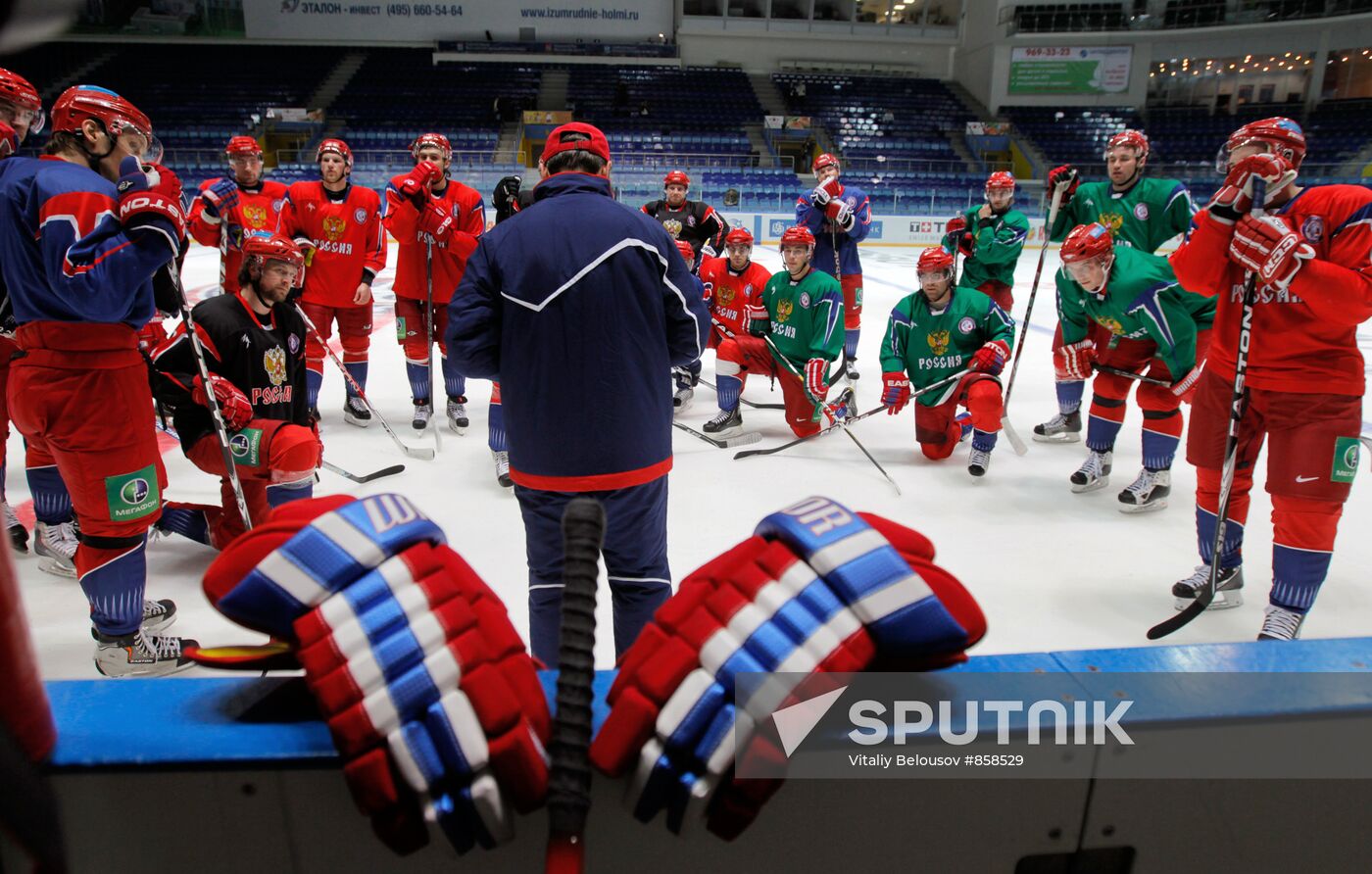 Ice Hockey. Russia national team holds Open day