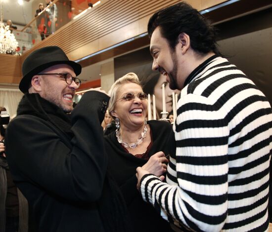 Laima Vaikule, Sergei Usov and Filipp Kirkorov