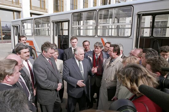 V.Chernomyrdin examining new buses