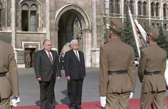 V. Chernomyrdin and P. Boross
