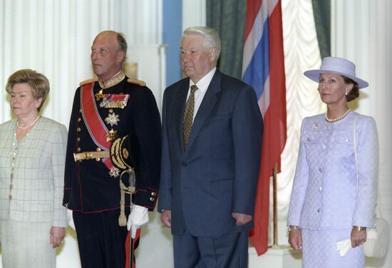 King Harald V, Queen Sonja, Boris and Naina Yeltsin