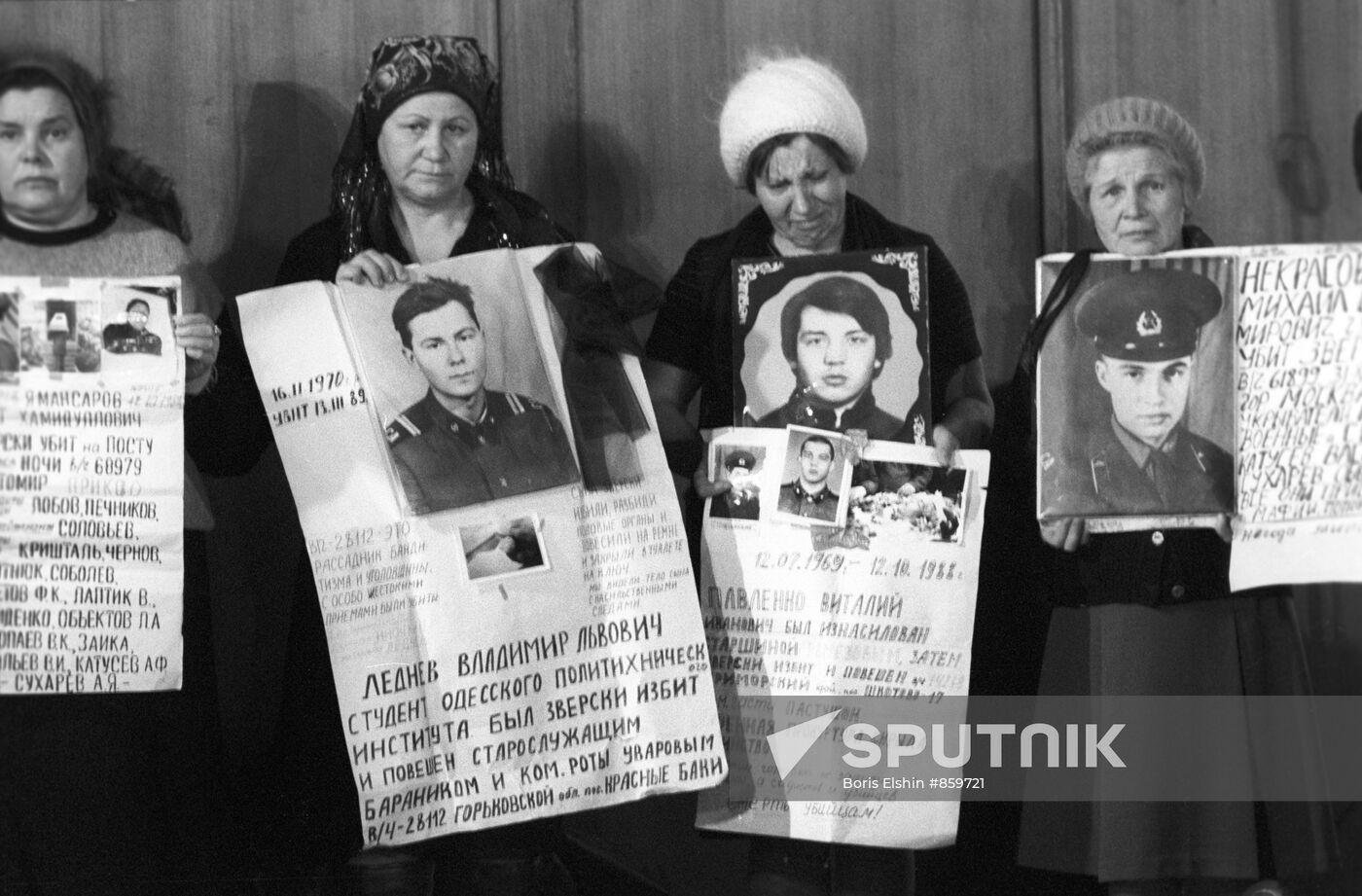 Mothers of fallen soldiers