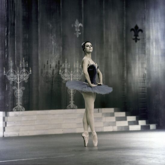 Maya Plisetskaya in ballet Raymonda