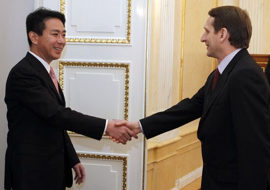 Sergei Naryshkin meets Japanese Foreign Minister in Kremlin