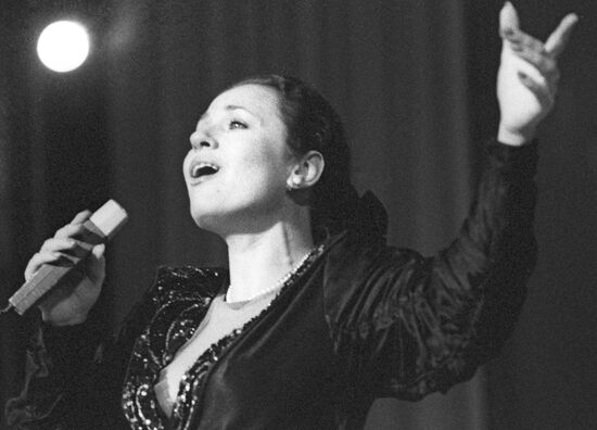 Singer Valentina Tolkunova