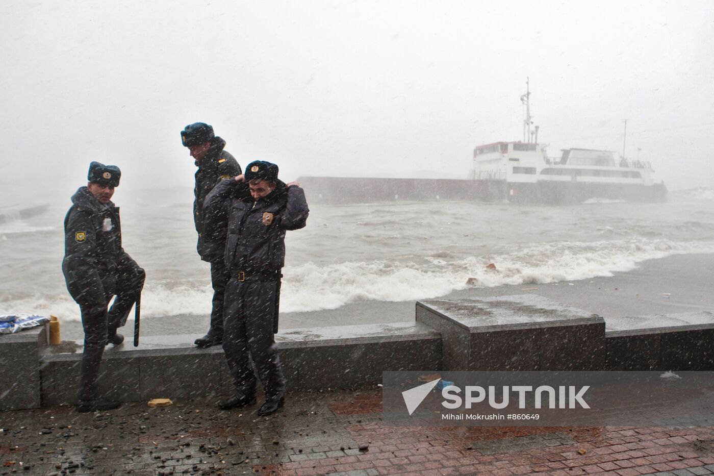 Storm wrecks Turkish bulk carrier off Black Sea coast near Sochi