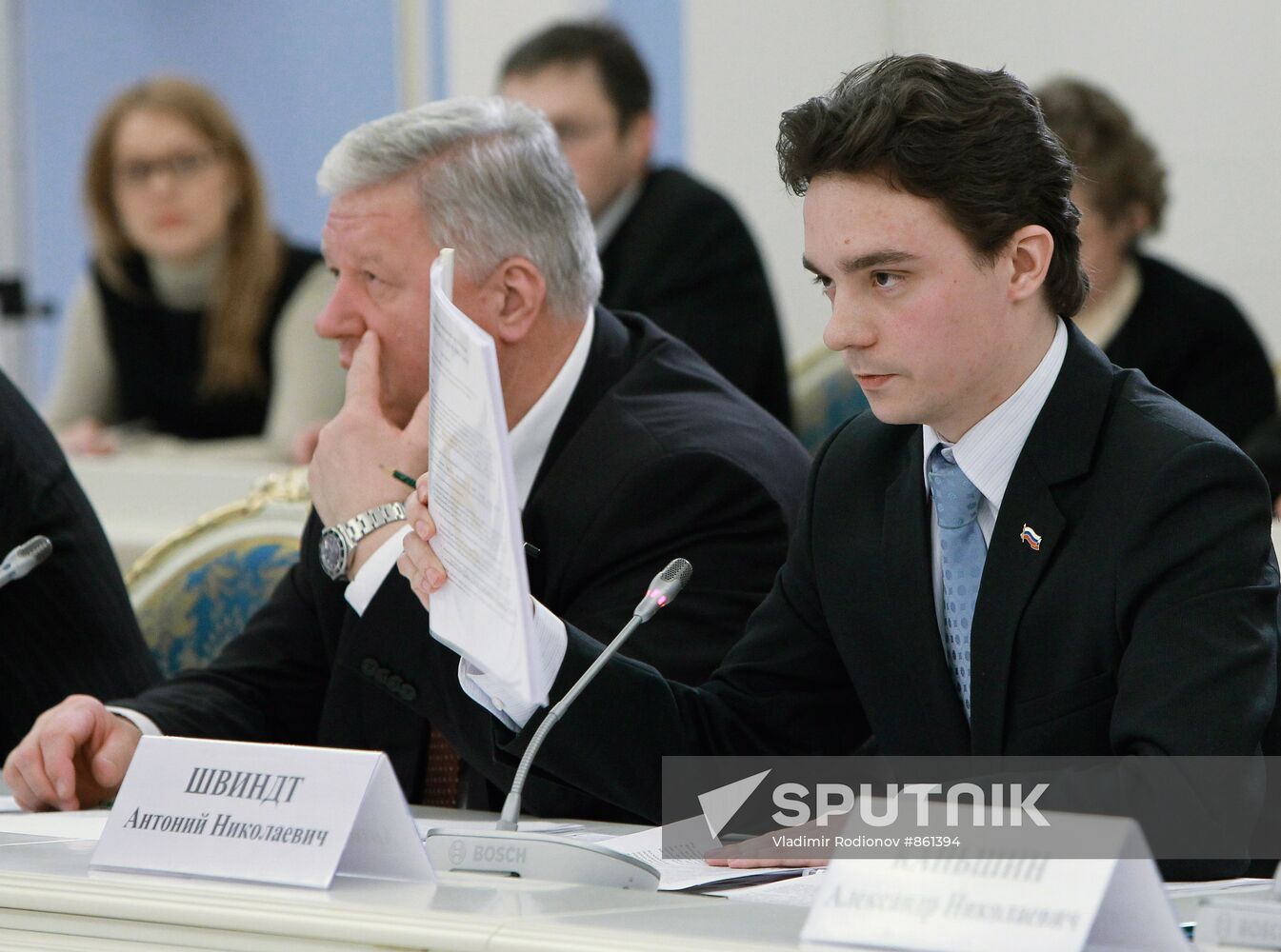 Mikhail Shmakov, Anthony Shvindt