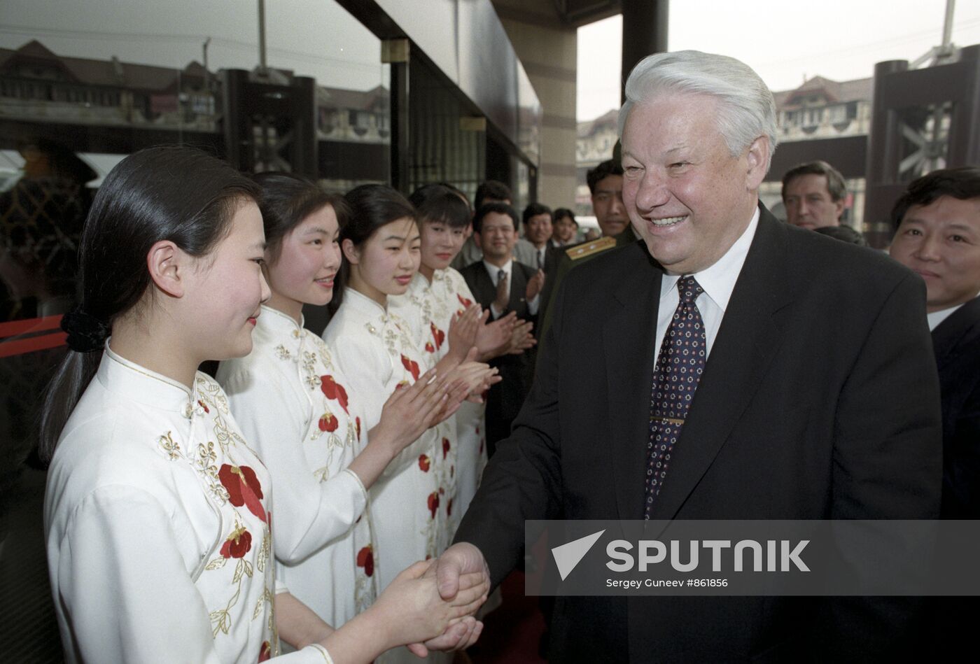 Boris Yeltsin's visit to China
