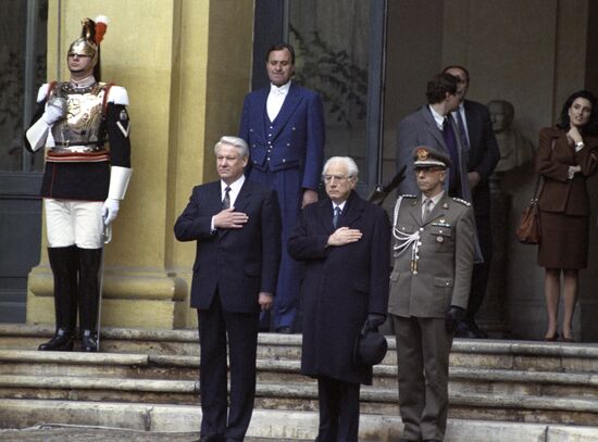 Boris Yeltsin and Francesco Cossíga