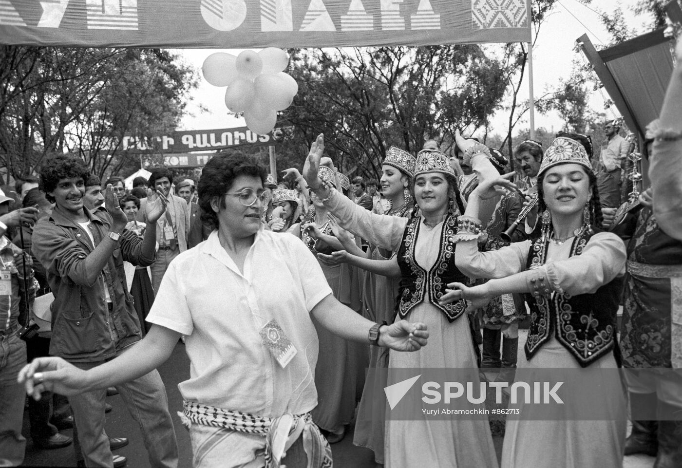 Folklore Festival at the Kolomenskoye Museum-Reserve